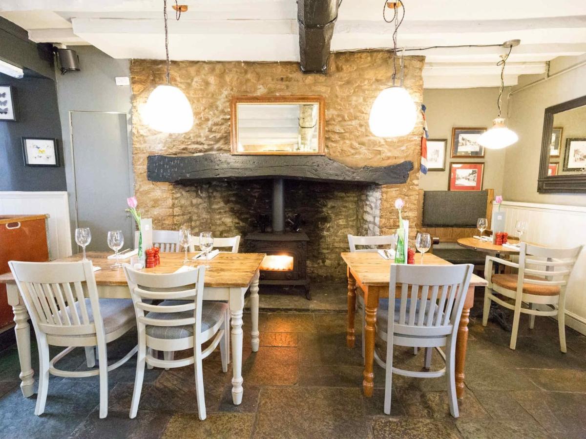 The Plough Bicester Extérieur photo