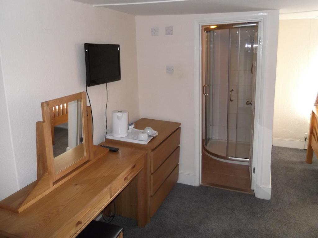The Plough Bicester Chambre photo