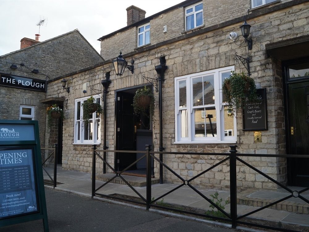 The Plough Bicester Extérieur photo